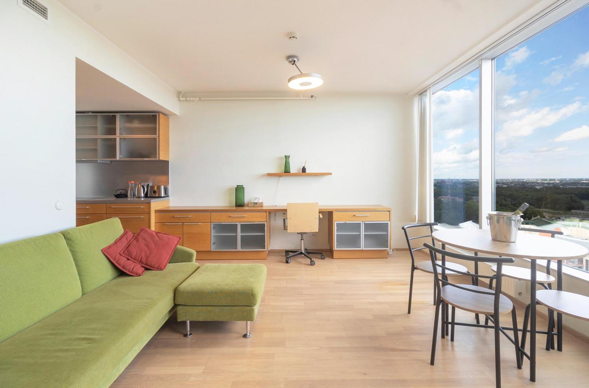 Revalia Fahle Airport Bus-Station Apartments With Best Views Exteriér fotografie